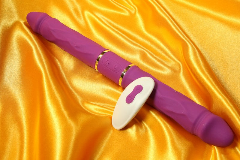 Lila dubbel dildo
