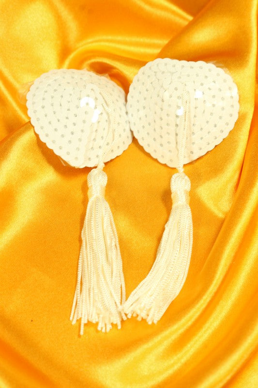 Heart-shaped nipple covers Vit