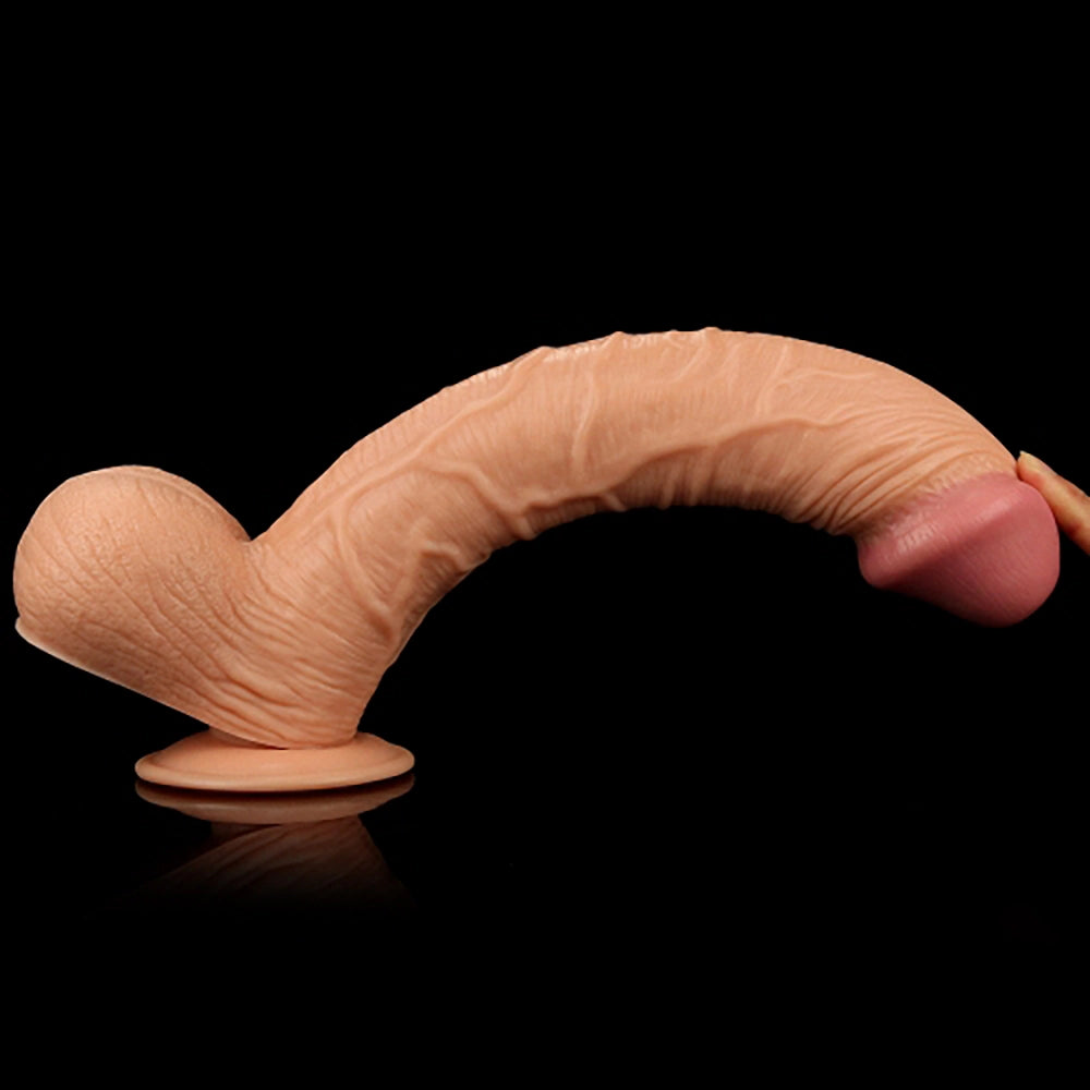 Realistisk dildo med pung LoveToy Legendary böjligt flexibelt skaft sugkopp från Chambers of Love sortiment.