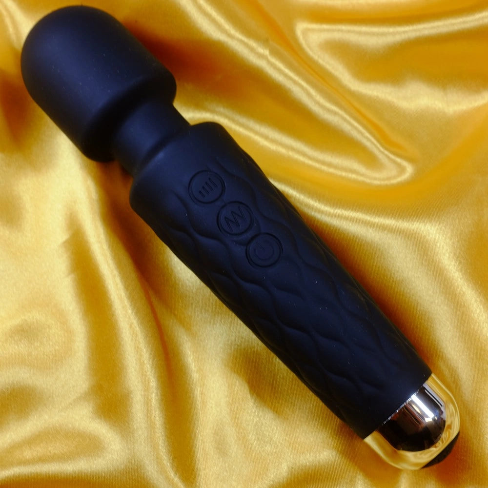 Wand massage vibrator
