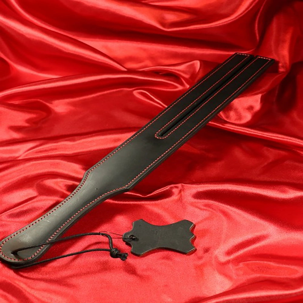 Smal Läder Tawse klassisk BDSM paddel från Chambers of Love